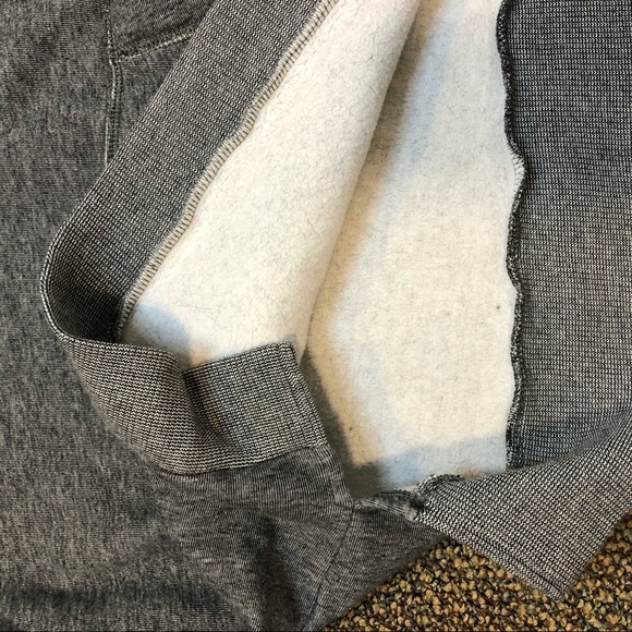 🥭2/$30🥭Hollister Oversized Hoodie - Picture 2 of 5